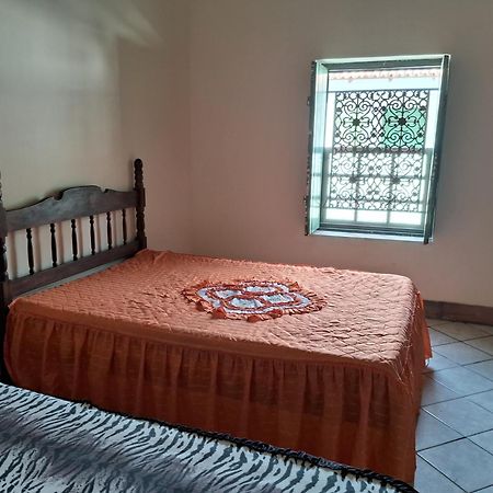 Casa Por Temporada Villa Goiás Екстериор снимка